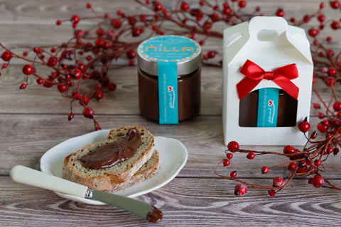 CONFEZIONE NATALIZIA con Crema spalmabile Milla