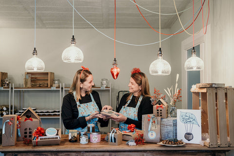 Confezioni natalizie artigianali a base di nocciole Le Nocciole di Greta-idee regalo gourmet per il Natale.