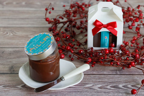 CONFEZIONE NATALIZIA con Crema spalmabile Milla